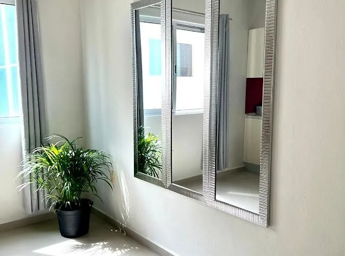 Apartamento Espacioso Departamento A Unos Metros De Playa Mamitas Y De La Famosa 5ta Av *