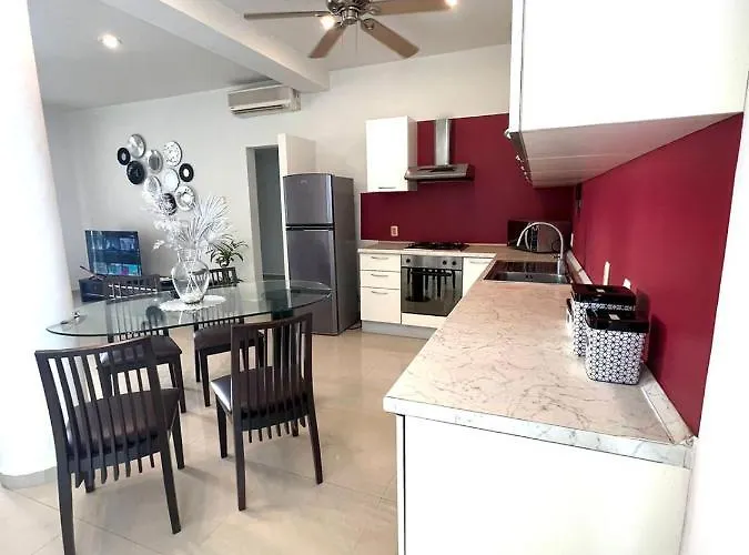 Espacioso Departamento A Unos Metros De Playa Mamitas Y De La Famosa 5ta Av Apartamento