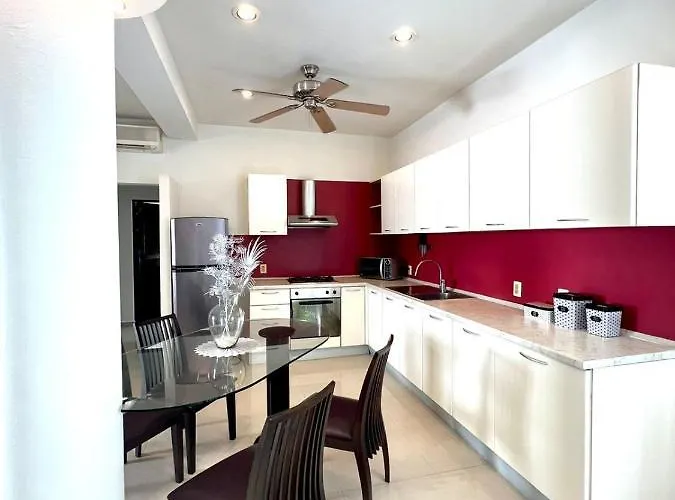 Espacioso Departamento A Unos Metros De Playa Mamitas Y De La Famosa 5ta Av Apartamento *