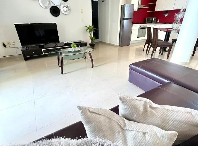 Apartamento Espacioso Departamento A Unos Metros De Playa Mamitas Y De La Famosa 5ta Av Playa del Carmen